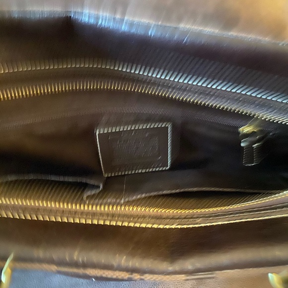 Coach shoulder bag - Picture 3 of 6